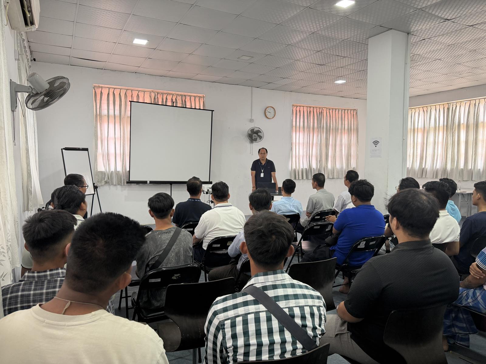 Electrical and Solar Installation Course သင်တန်း ဖွင့်လှစ်ခြင်း